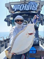 4월 18일 토요일 루어피싱호 대광어탐사 조황입니다 사진