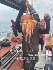 어제는 양식장 오늘은 밖으로 잘 올라오네요~~ 사진
