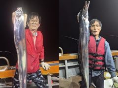 진도 << 일오삼호 >> 왕갈치 굿~~~조황입니다. << 다음주 자리여유 많이 있습니다. >> 사진